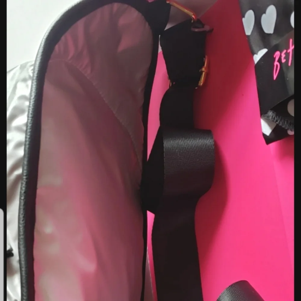 Betsey Johnson adorable rare